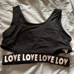 Women’s crop tank